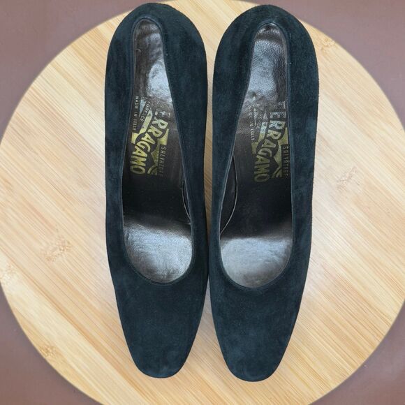 Salvatore Ferragamo Black Suede Platform Block Heel Pumps Size 9 AA - Picture 5 of 11